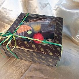 коробка подарочная 20-20-8,5 см