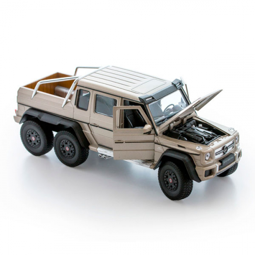 Игрушка модель машины 1:24 Mercedes-Benz G63 AMG 6x6