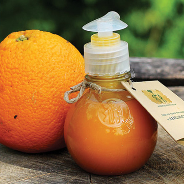 Масло апельсина для волос. Массажное масло для тела апельсиновое. Апельсиновый крем для тела. Масло для массажа с апельсином. Апельсиновое масло для дерева.