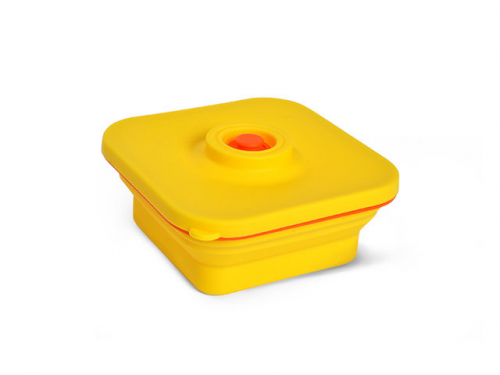 7315 FISSMAN Складной квадратный ланчбокс желтый 15x15x6,5 см / 800 мл (силикон)