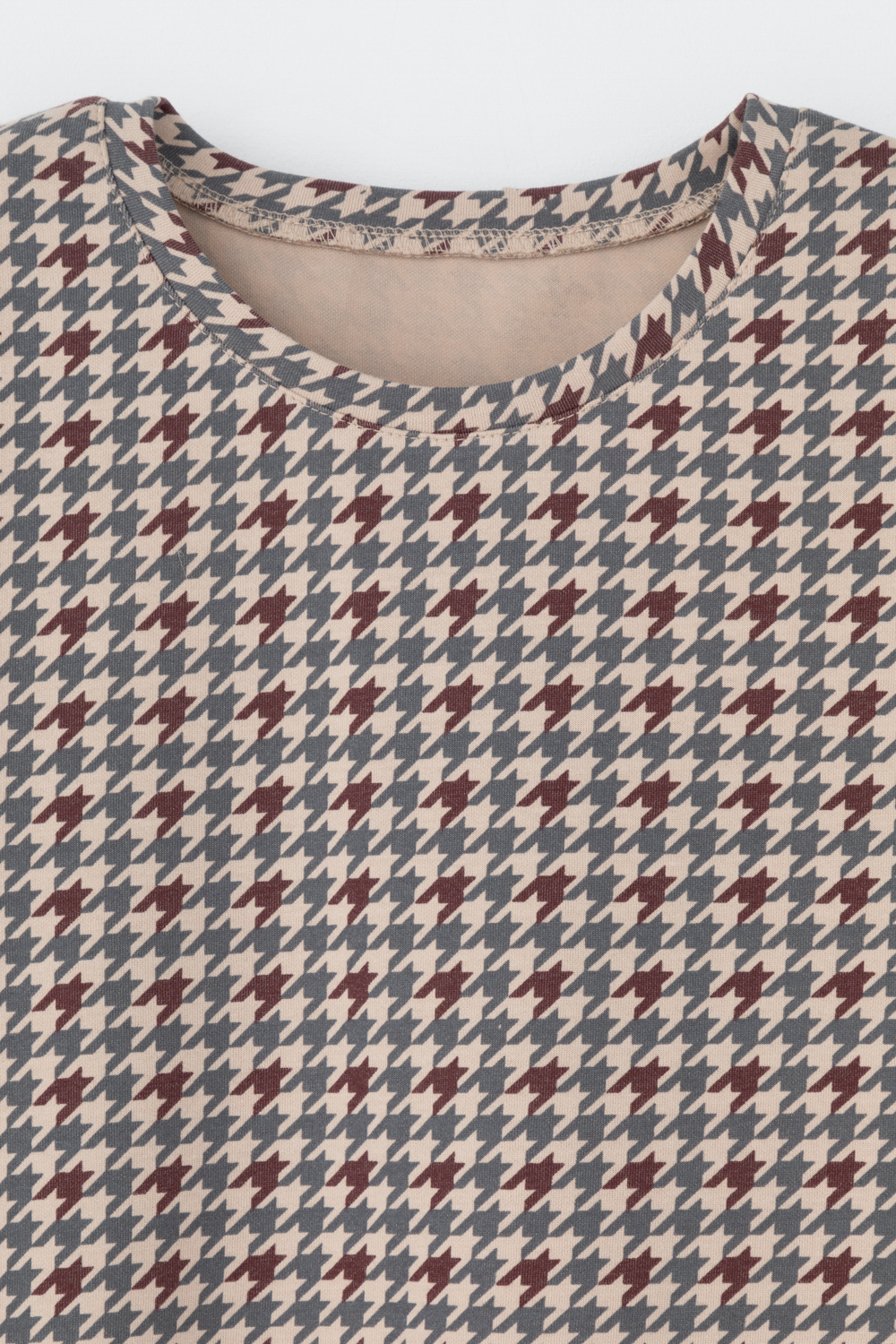 VN Фуфайка ЕВТ 3231 тем.бежевый, гусиная лапка VN