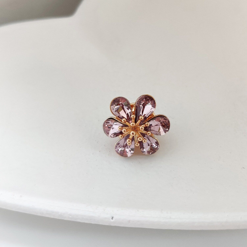 Брошь-значок с кристаллами Swarovski