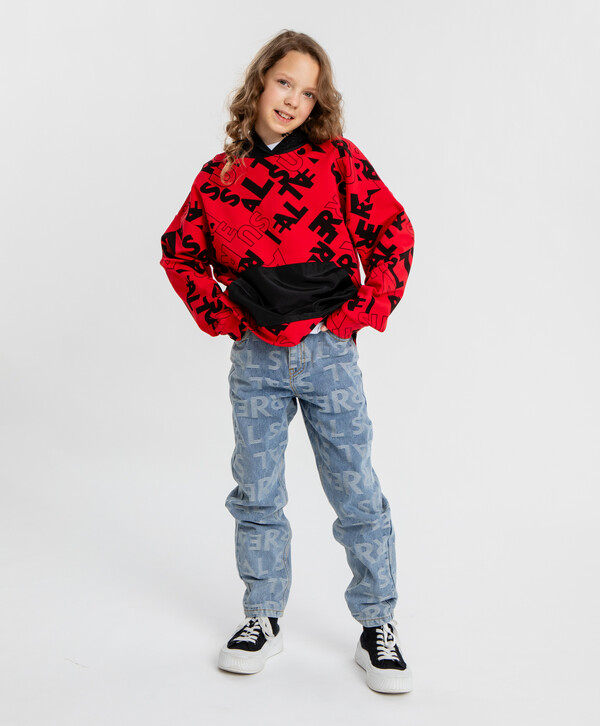 1840 р. 2300 р. Джинсы mom fit из с принтом для девочки Button Blue