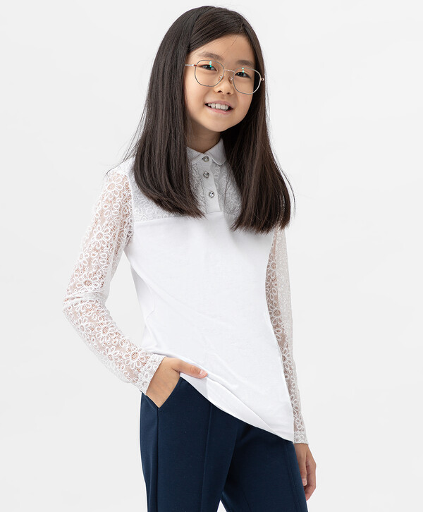 465 р. 930 р. Блузка трикотажная с кружевными рукавами белая Button Blue