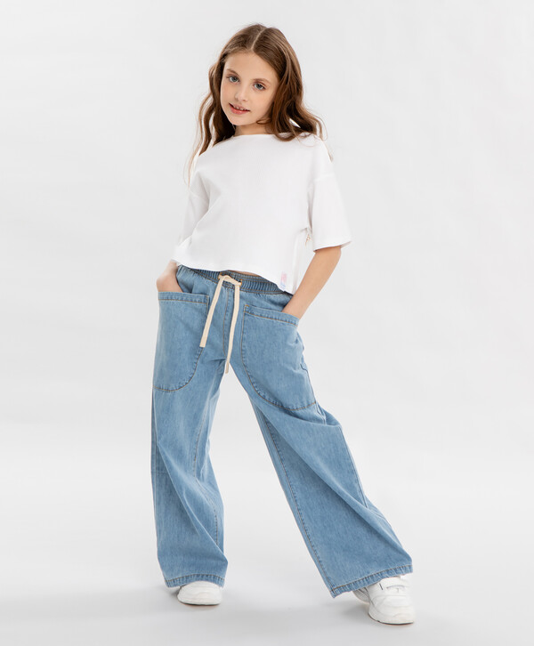 1720 р. 2150 р. Джинсы relaxed fit с карманами голубые для девочки Button Blue