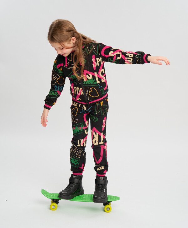 675 р. 1350 р. Толстовка на молнии с капюшоном принтованная черная для девочки Button Blue