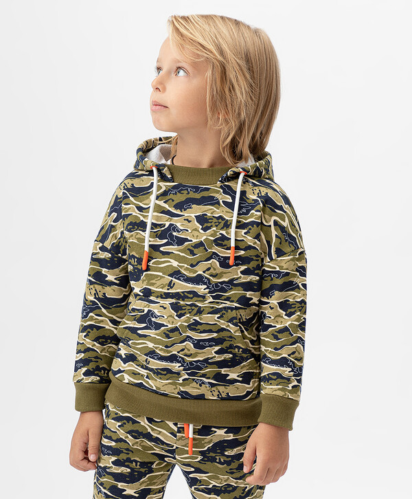 943 р.  1450 р.  Худи с карманом в стиле милитари Button Blue