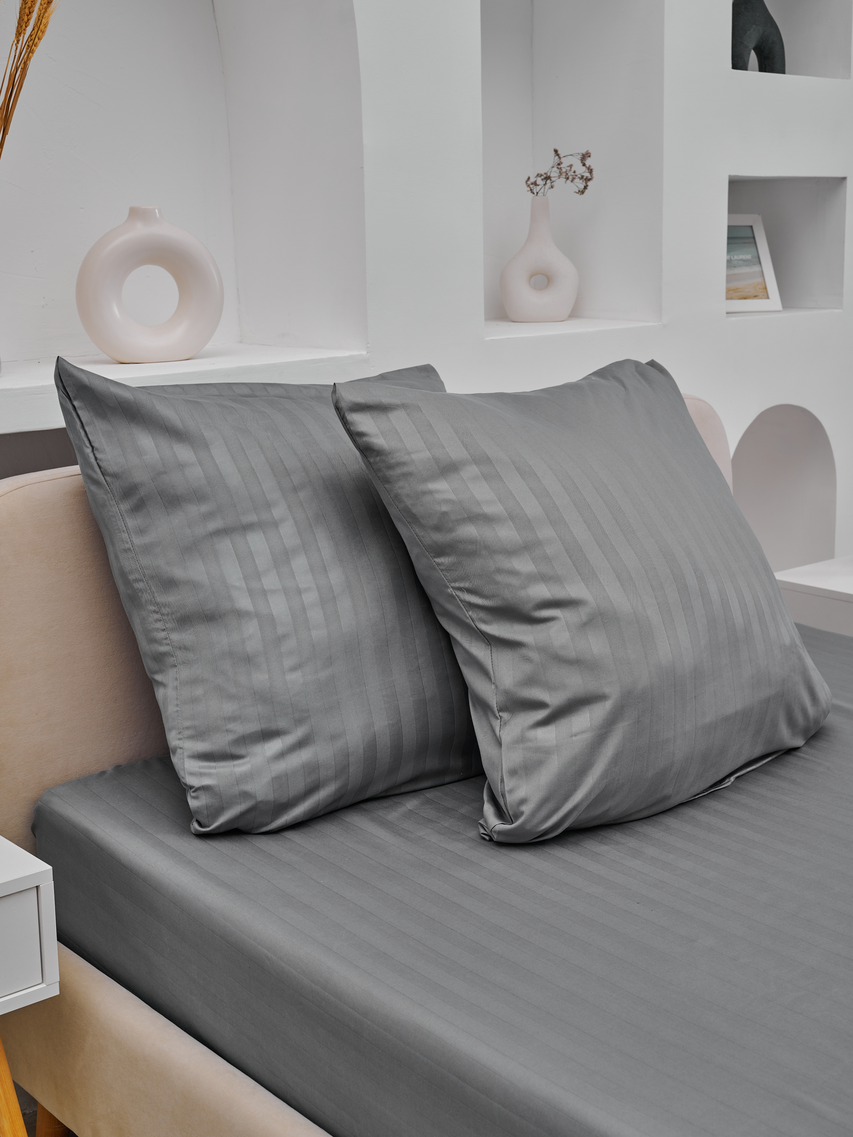 Комплект наволочек Микрофибра Страйп - Светлый серый