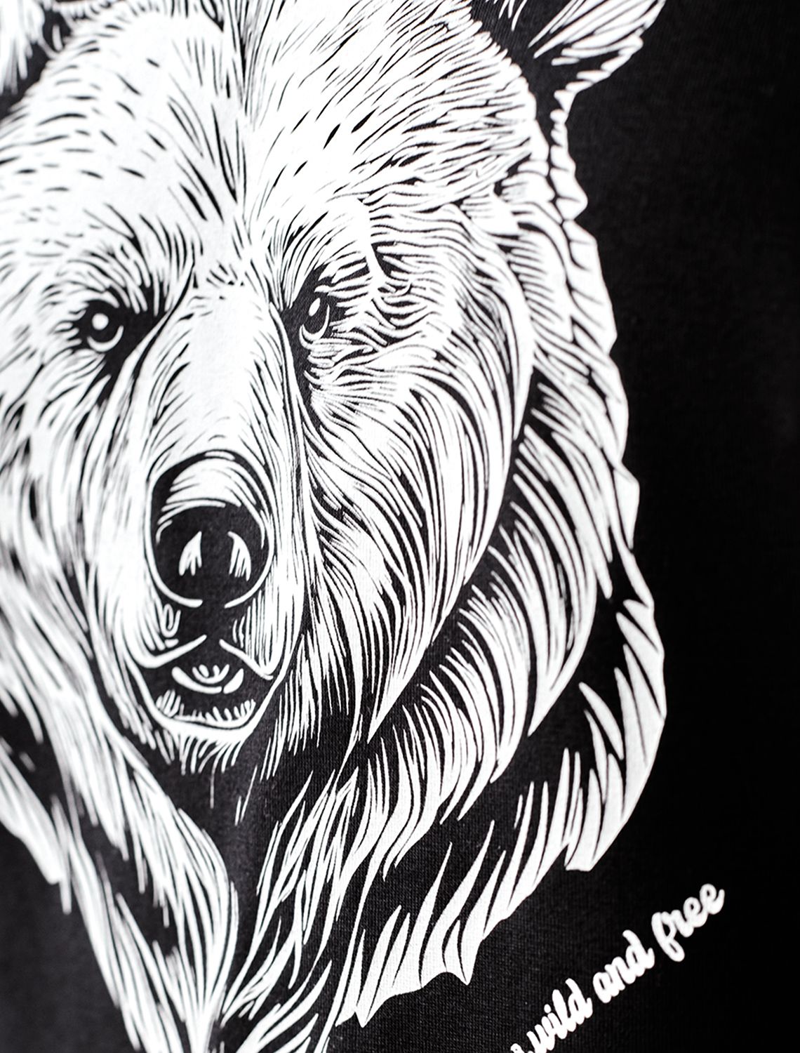 Футболка из премиального хлопка с авторским принтом U49.045 черный_медведь