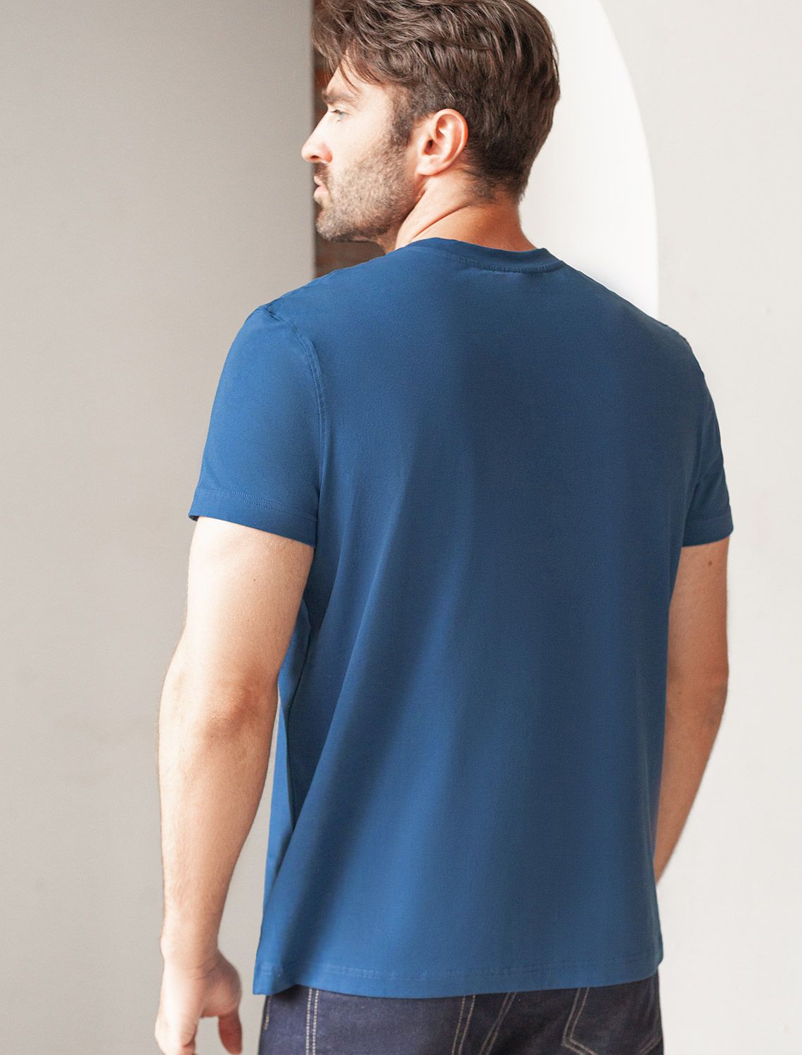 Футболка из премиального хлопка с авторским принтом U49.045 т.синий_ocean