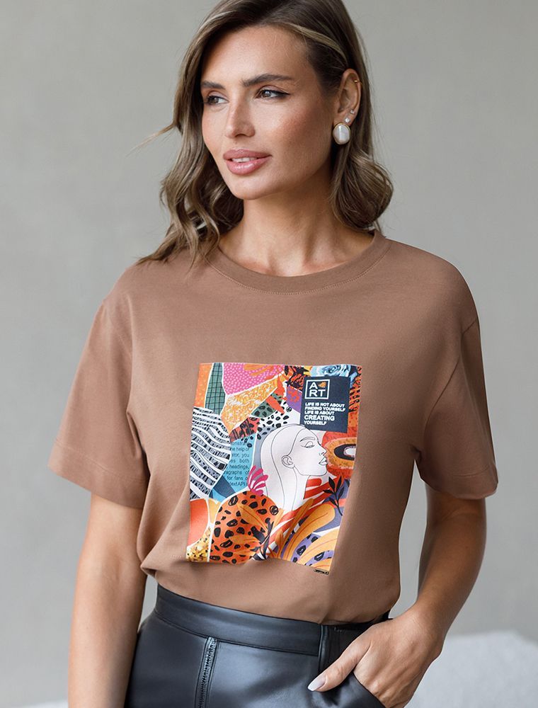 Футболка из премиального хлопка с авторским принтом D49.989 карамель_art poster