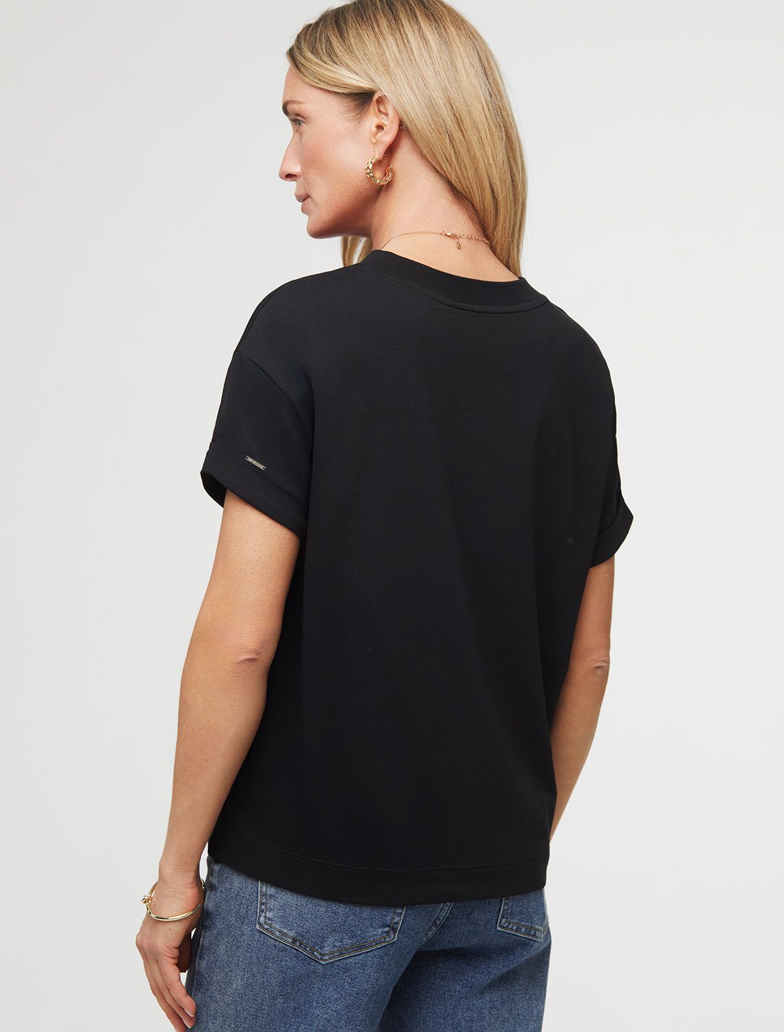 Футболка из премиального хлопка с авторским принтом D49.117 черный_inspire