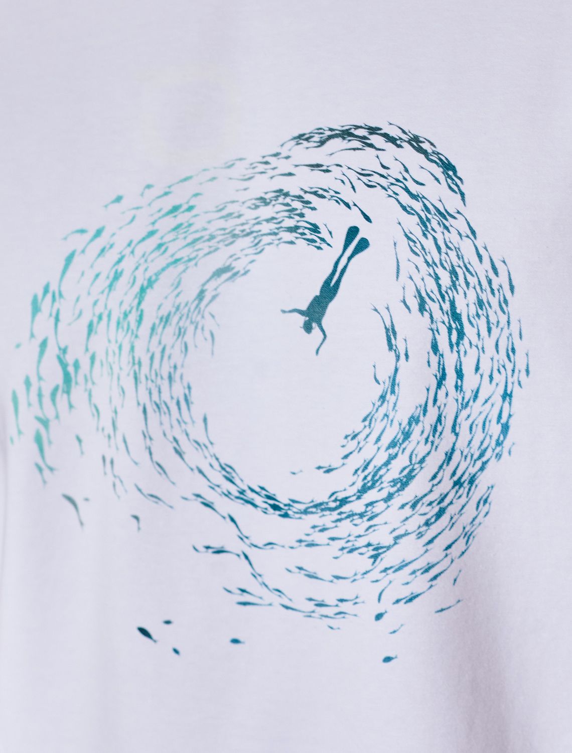 Футболка из премиального хлопка с авторским принтом U49.045 белый_ocean