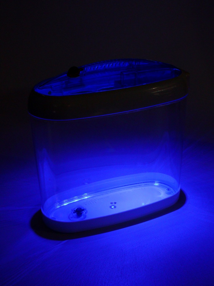 Аквариум настольный, с подсветкой LED и календарем кормлений, 4,4 л