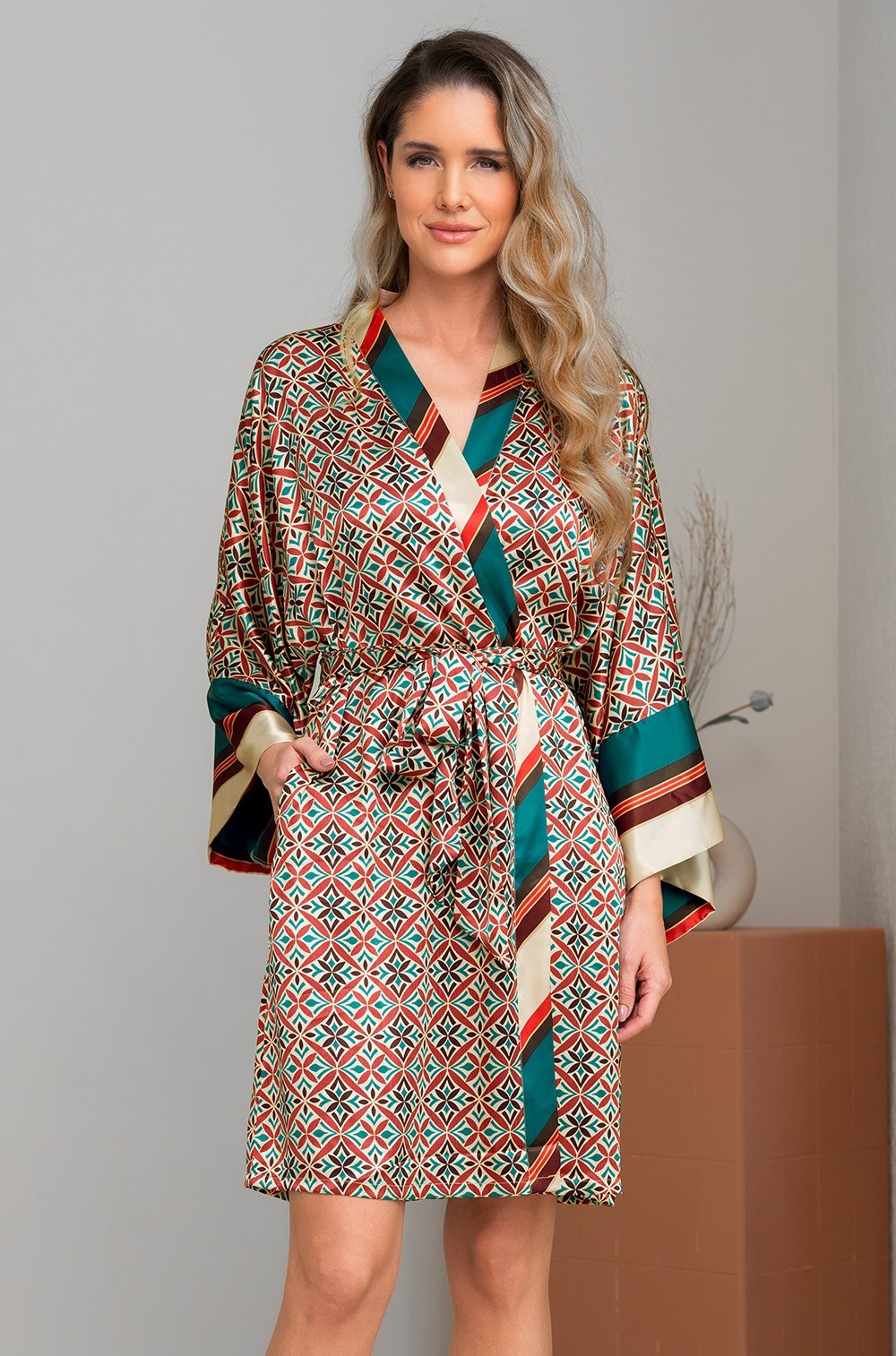1398р 2298р Brianna 4333 Короткий запашной халат Mia-Amore
