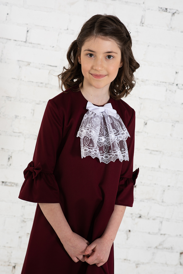 Бордовое школьное платье Mooriposh, модель 0159