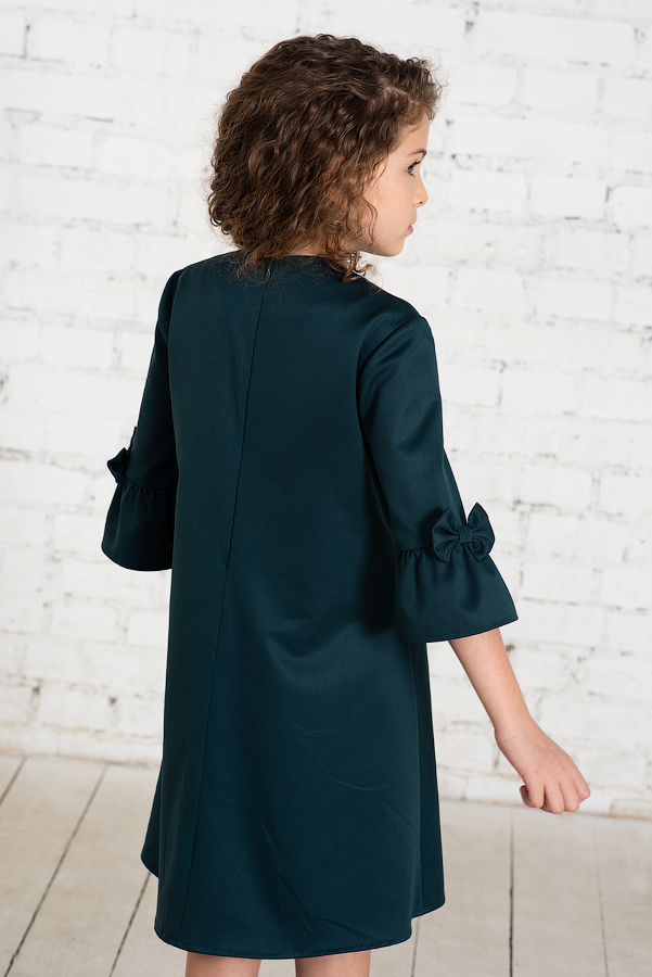 Зелёное школьное платье Mooriposh, модель 0159