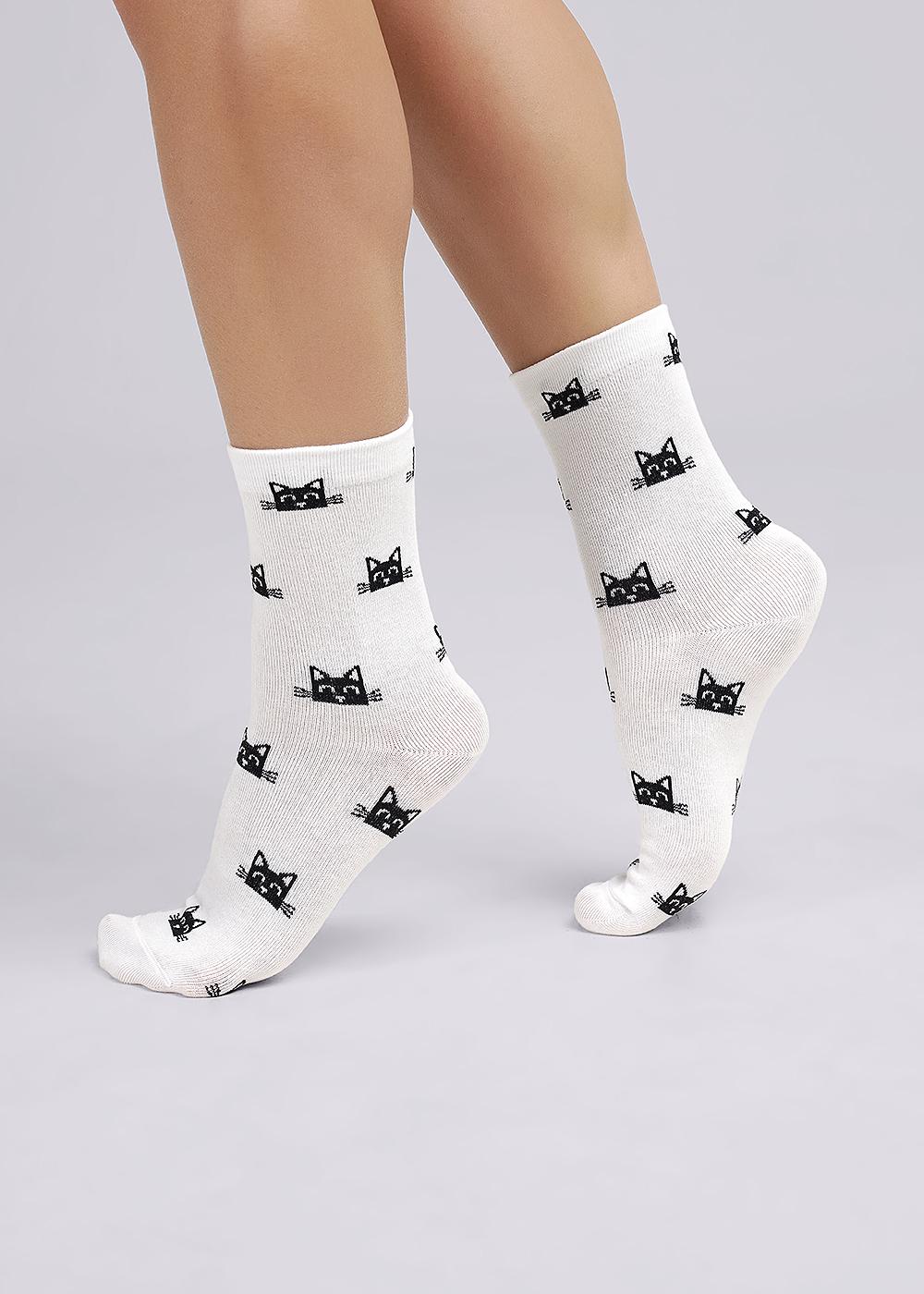 (СТАРАЯ ЦЕНА 79) CLE Носки жен.Д5527 8 марта хл+эл