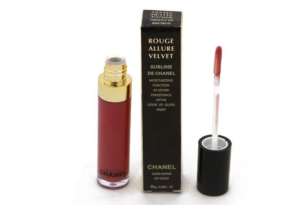 Блеск для губ Chanel Rouge Allure Velvet Sublime de Chanel 8g (упаковка-12цв) (КОПИИ)