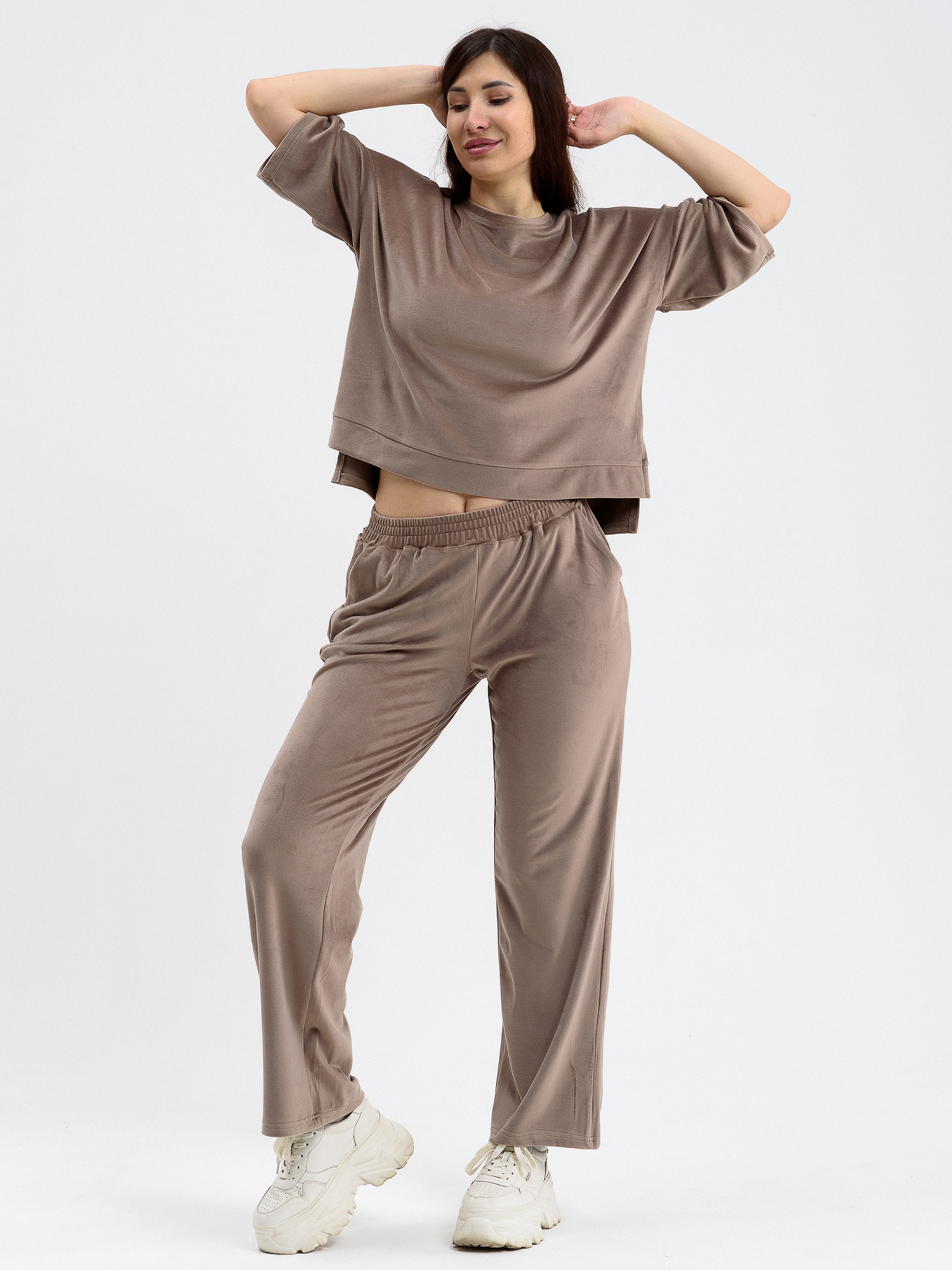 Костюм женский