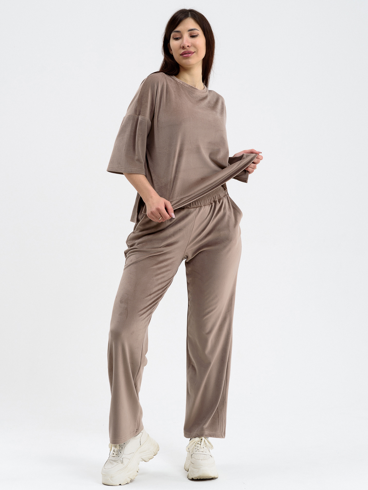 Костюм женский