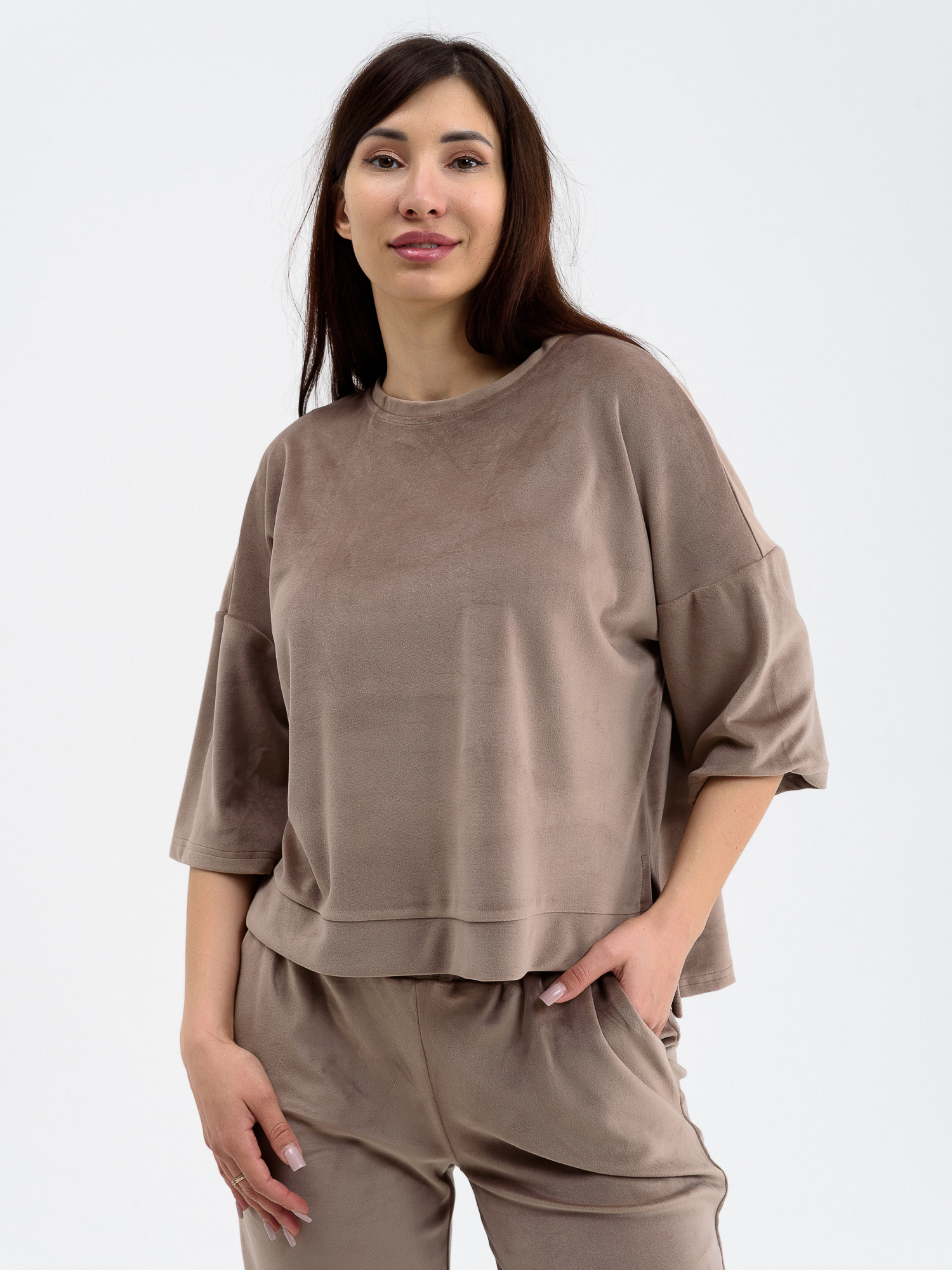 Костюм женский