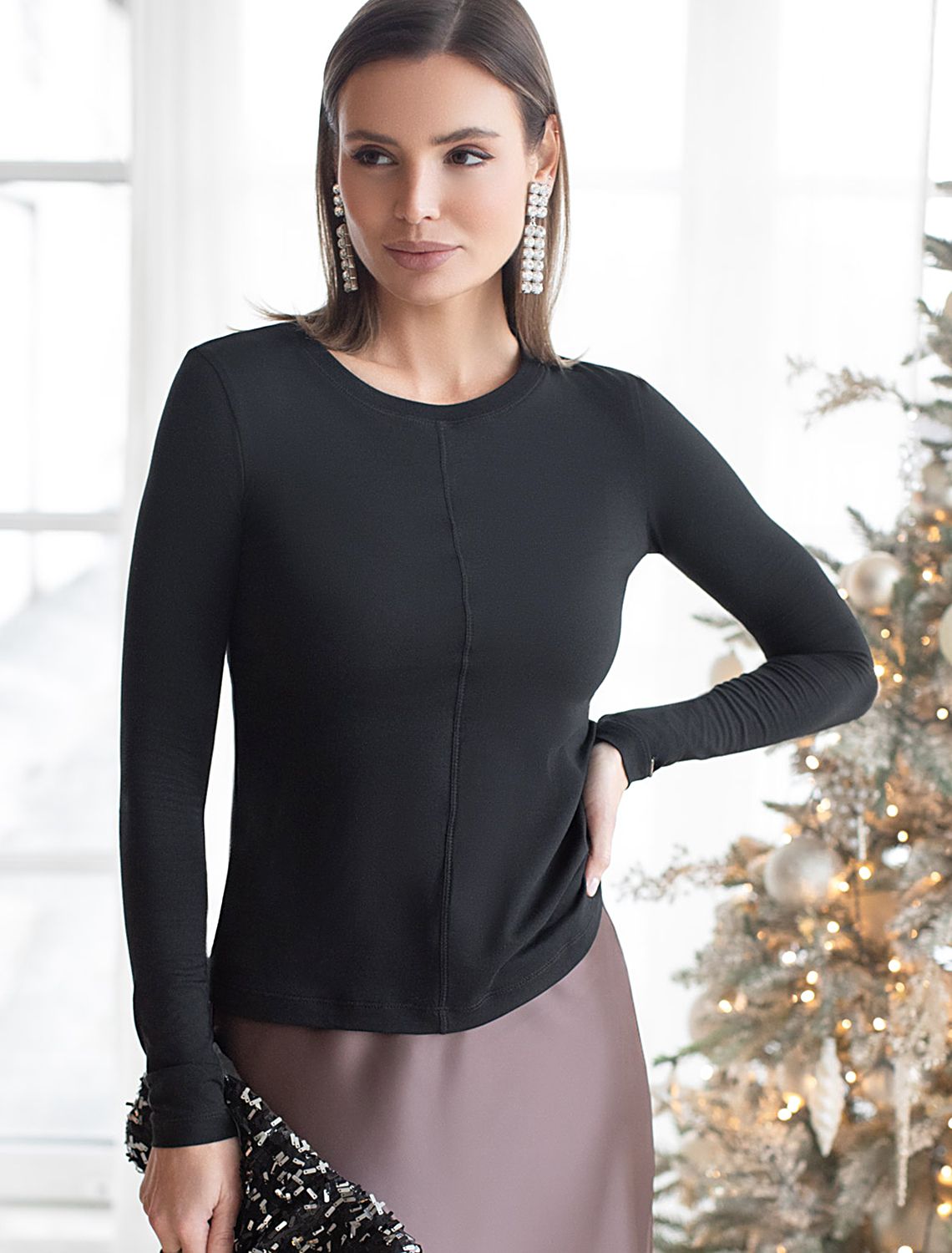 Лонгслив из премиального хлопка с эластаном D49.116 черный