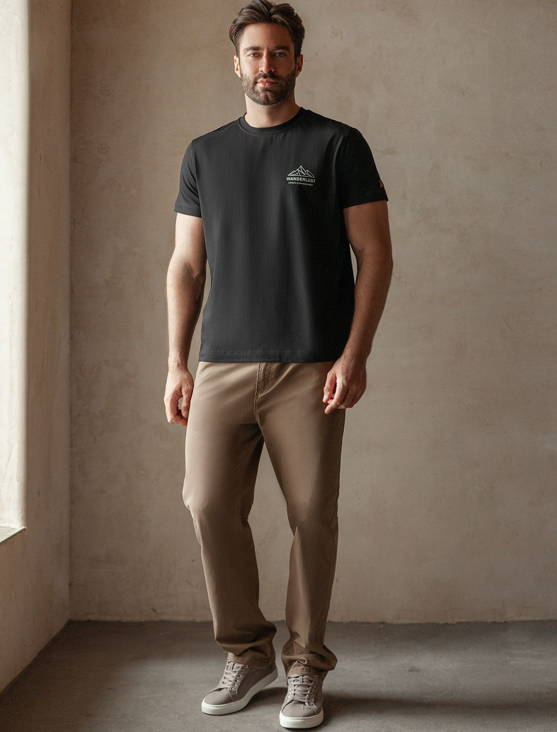 Футболка из премиального хлопка с авторским принтом U49.045 черный_wanderlust