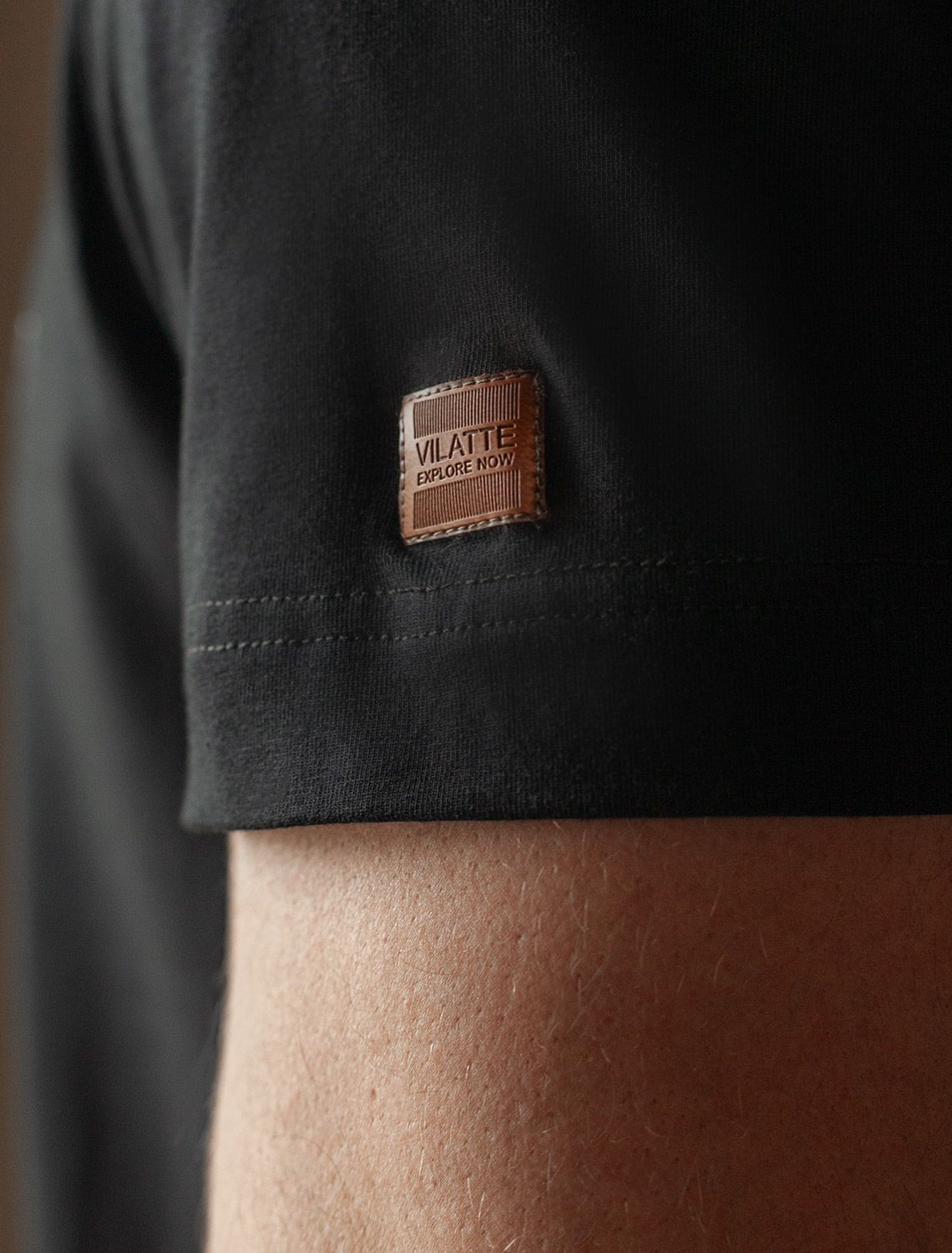 Футболка из премиального хлопка с авторским принтом U49.045 черный_wanderlust