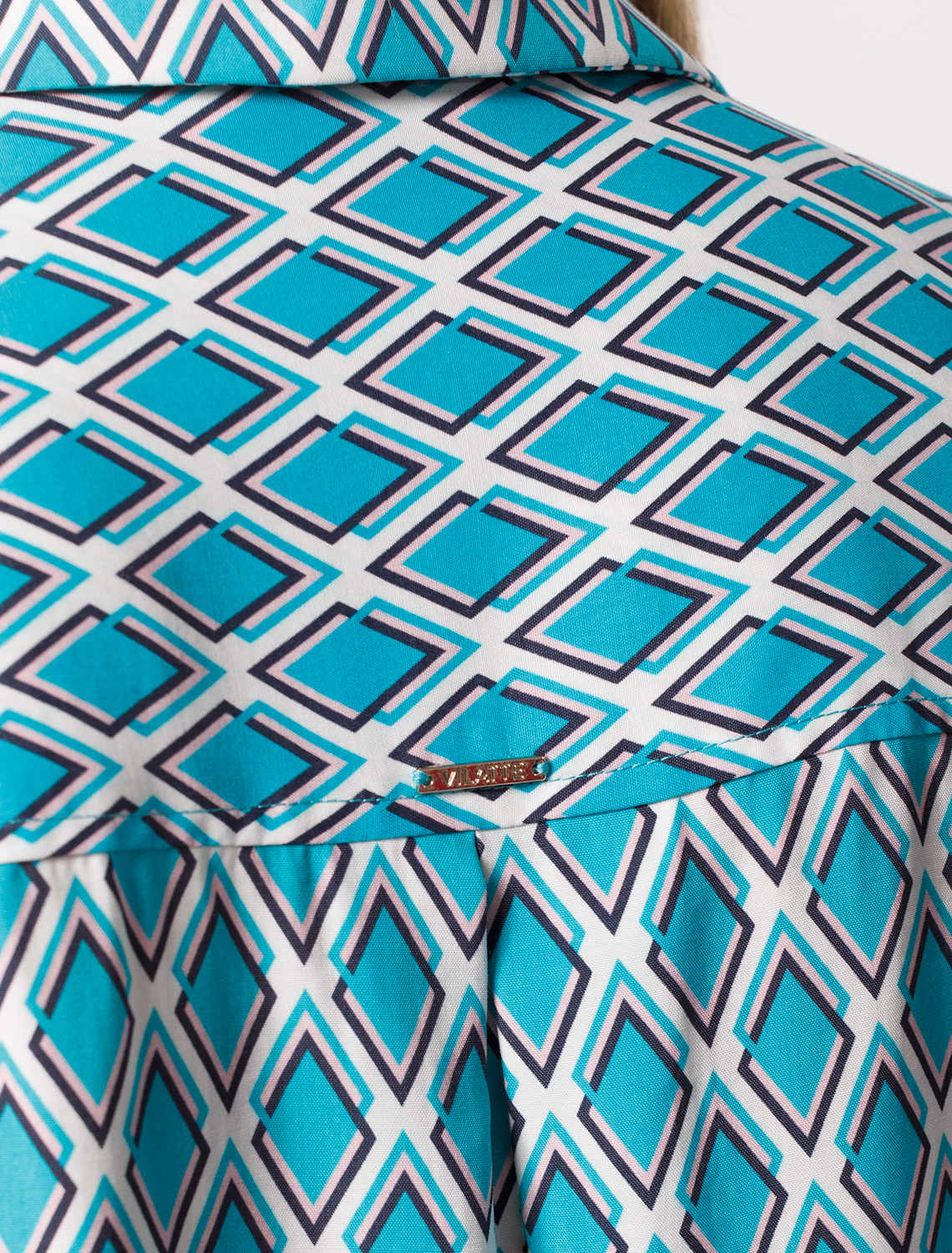 Ст.цена 2290р Блузка из премиальной вискозы и лиоцелла D29.221 морская волна