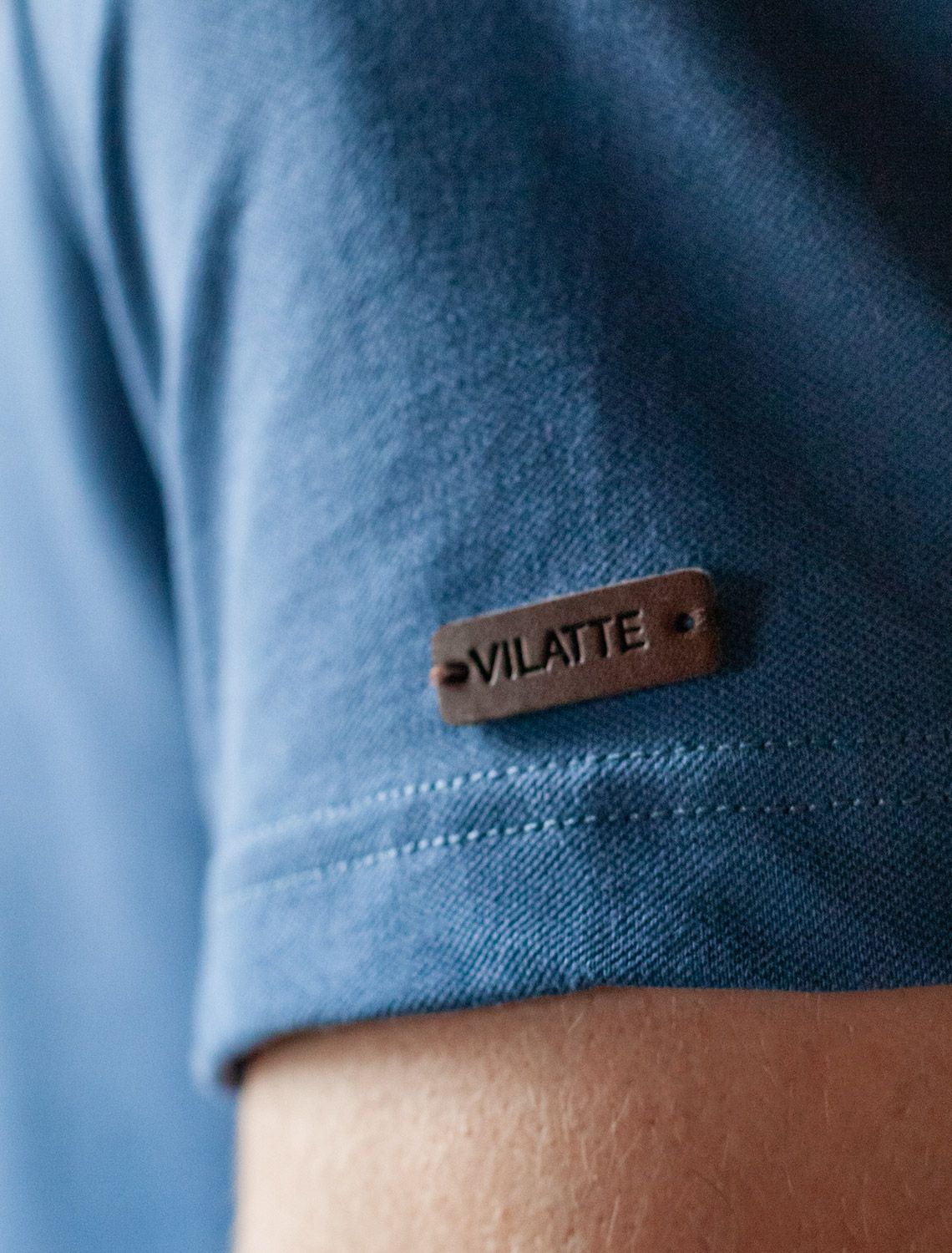 Футболка-поло из фактурного трикотажа U49.012 св.синий