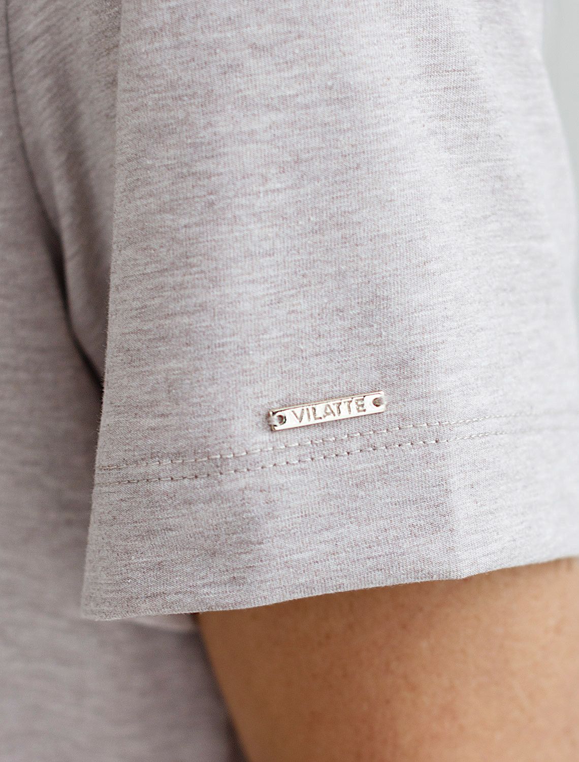 Футболка из премиального хлопка с авторским принтом D49.110 кофейный меланж_light shine