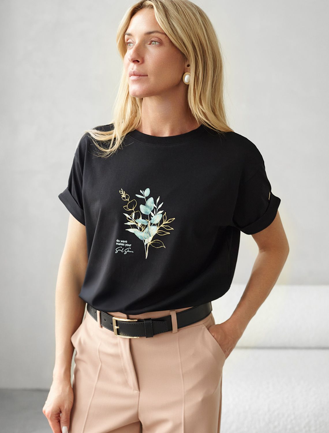 Футболка из премиального хлопка с авторским принтом D49.117 черный_soul shine