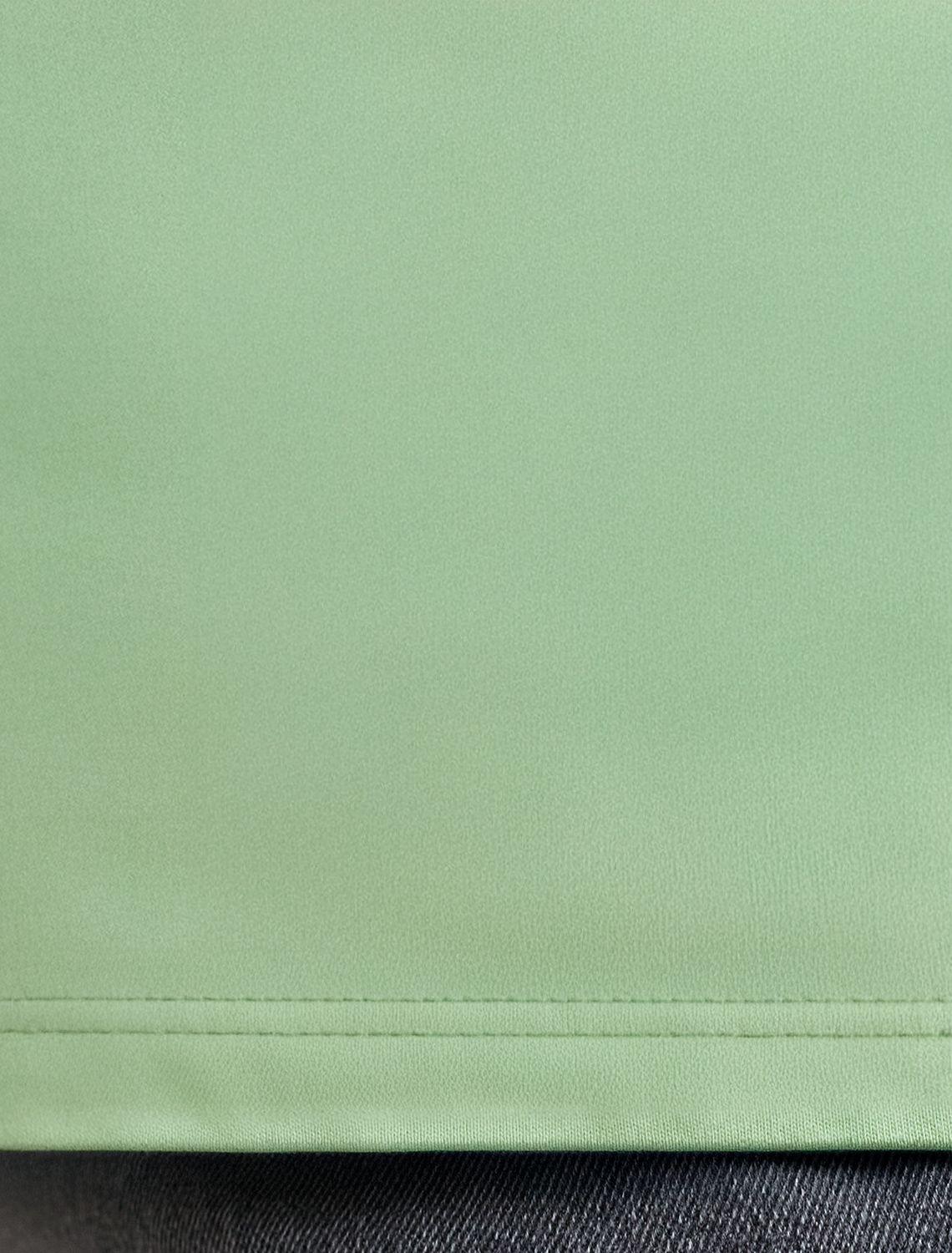 Ст.цена 970р Футболка из 100% хлопка с V-образным вырезом D49.091 фисташковый