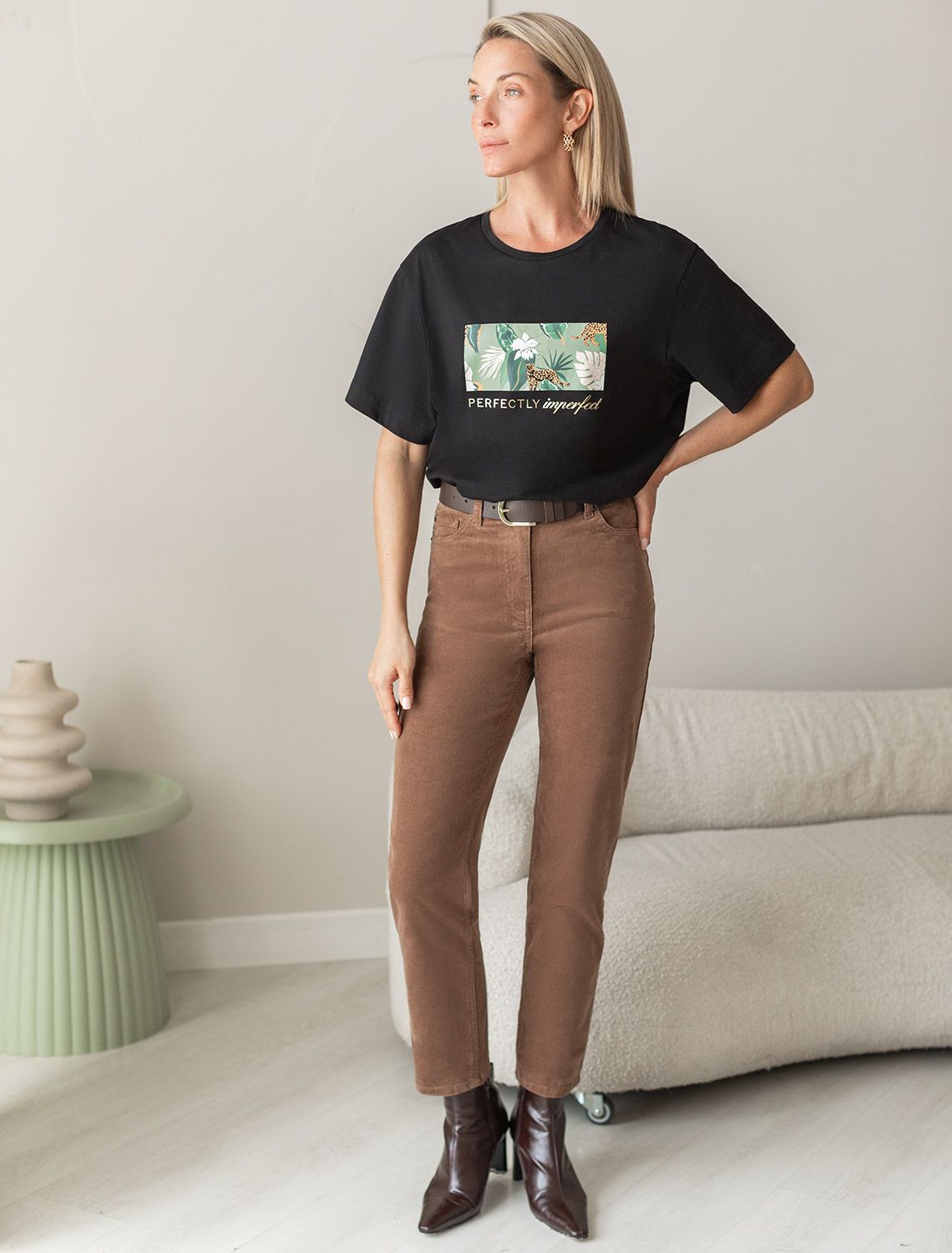 Ст.цена 990р Футболка из премиального хлопка с авторским принтом D49.089 черный_perfectly_imperfect