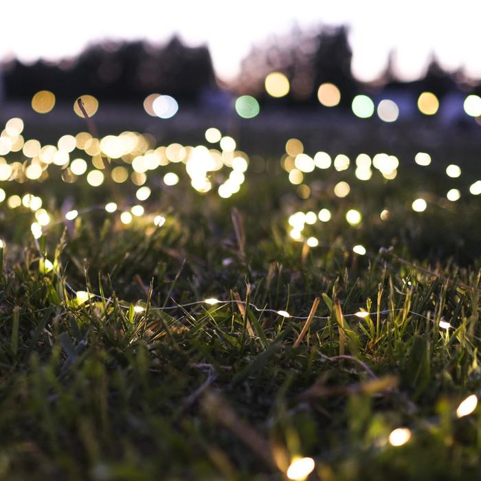 Гирлянда «Нить», 10 м, роса, IP44, 100 LED, 2 режима, солнечная батарея, серебристая нить, свечение тёплое белое