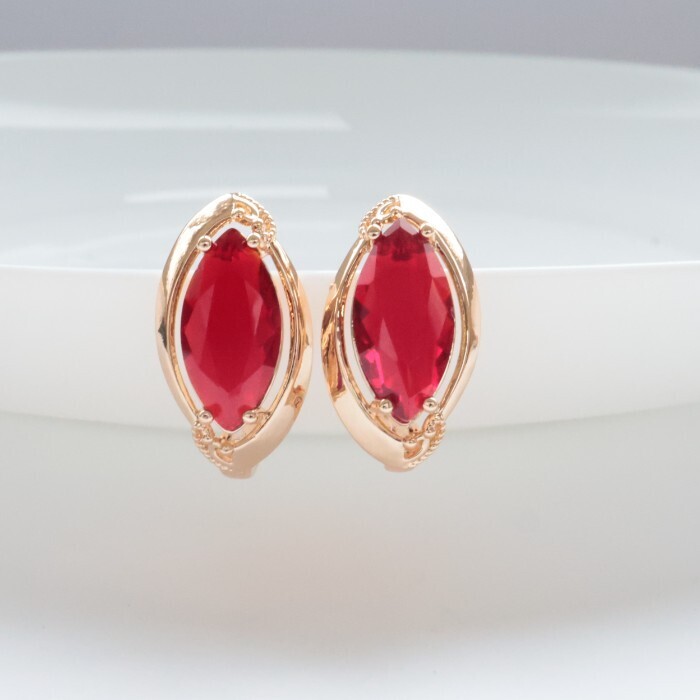 Серьги с крупным камнем ювелирная бижутерия коллекция