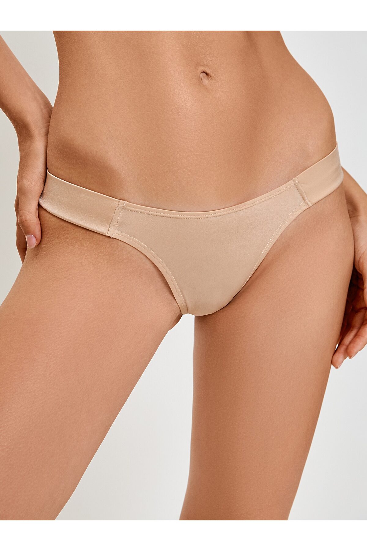 788 р.  847 р.  Трусы стринги-бразилиано 3 шт. INFINITY, 1068054;Сиренево-синий