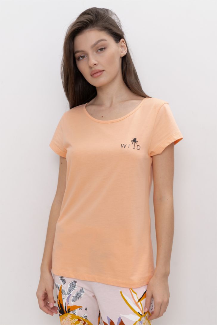 Футболка полуприлегающего силуэта с коротким рукавом