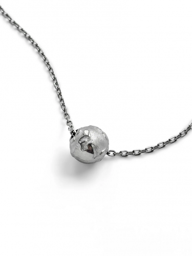 Серебряное колье «Земля» black