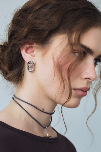 Серебряная серьга «Открывайся» black