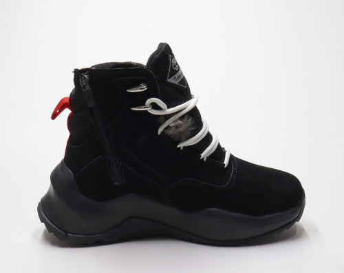 Цена была 2453р.Ботинки Timberland (36-41)р. / шт.