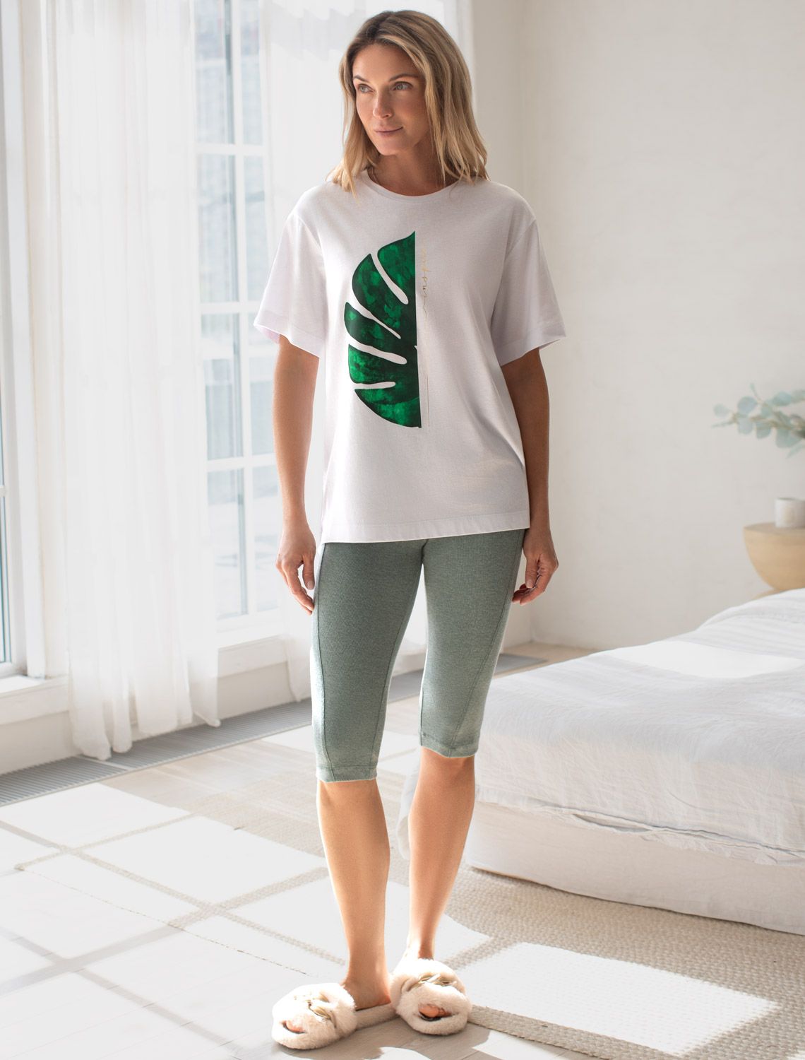 Футболка из премиального хлопка с авторским принтом D49.089 белый_inspire