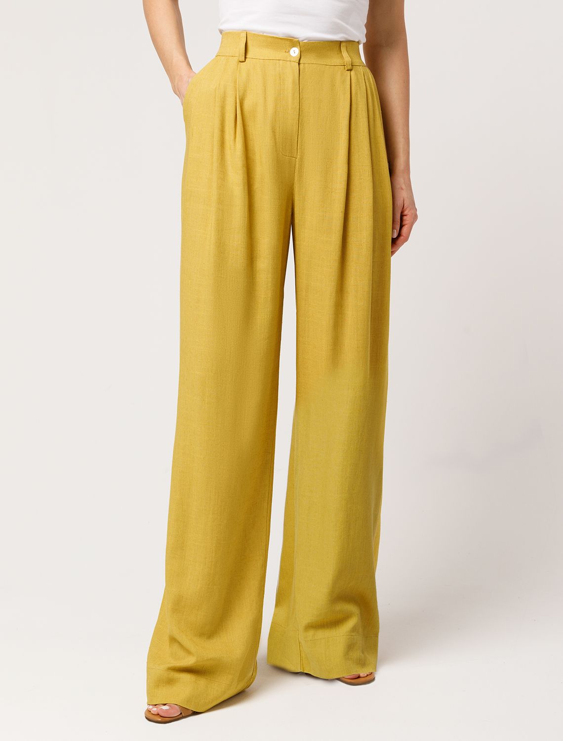 Ст.цена 3390р Свободные брюки изо льна с вискозой D24.222 горчичный