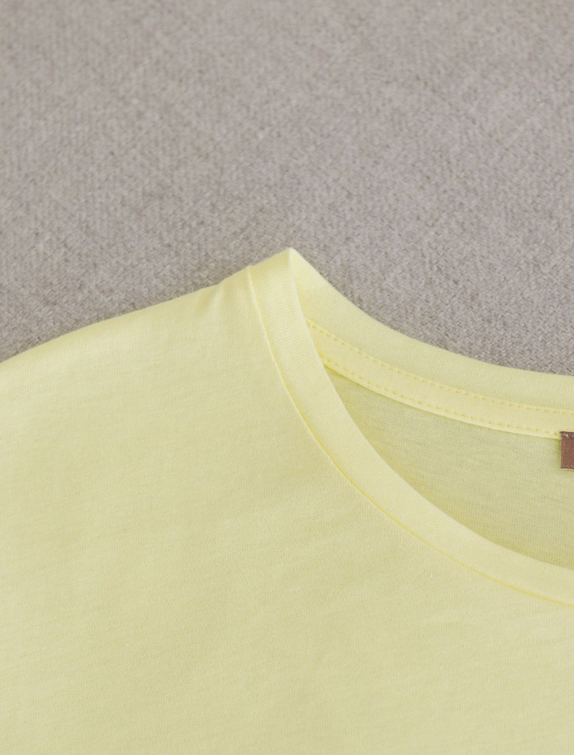 Футболка из премиального хлопка с авторским принтом D49.089 лимонный_inspire