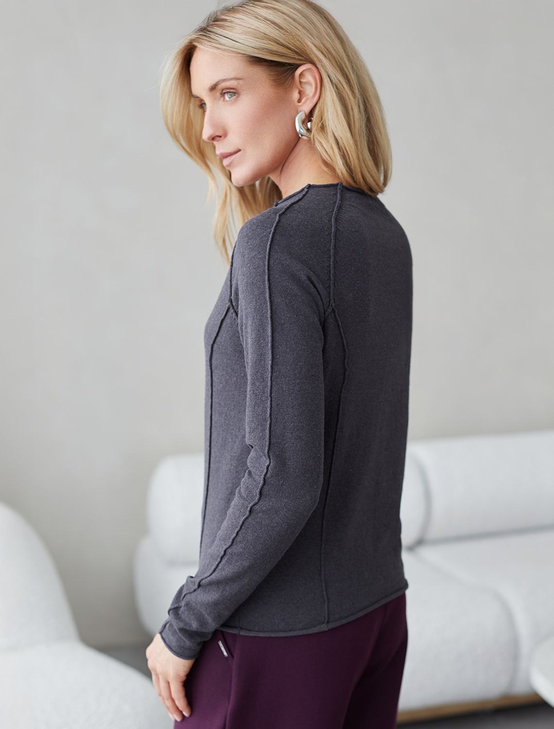 Джемпер тонкой вязки из хлопка с нейлоном D39.354 серый меланж