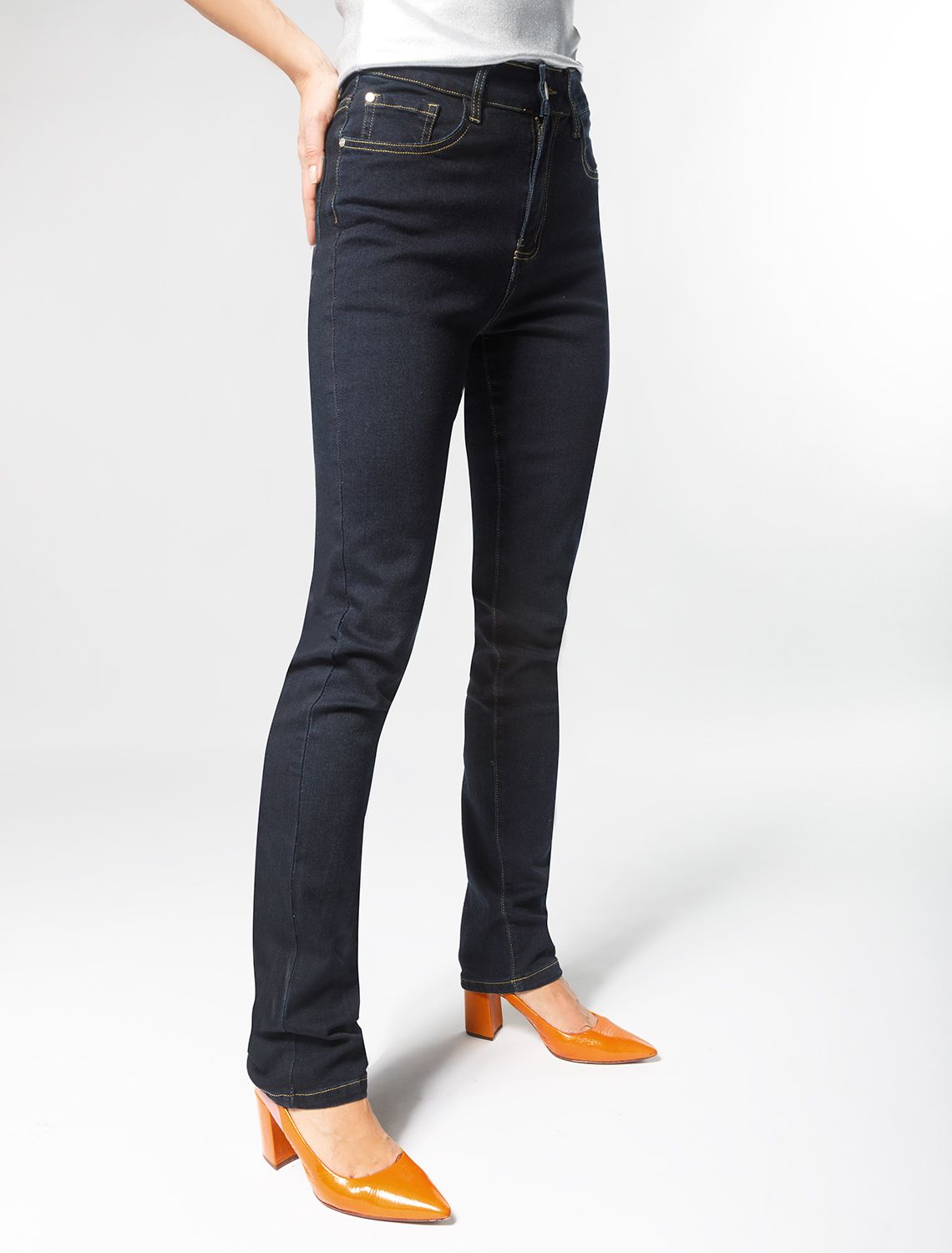 Ст.цена 2590р Удлиненные прямые джинсы из эластичного денима D54.297 темно-синий