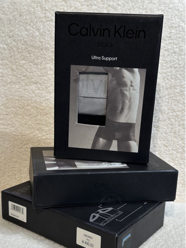 Комплект трусов CALVIN KLEIN 982  3шт/кор