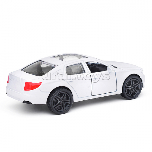 Белая инерционная машинка с люком, die-cast, 1:32, открывающиеся двери