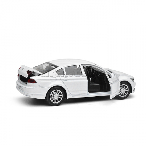 Машина металл Volkswagen passat 12 см, двери, багаж, инерц, белый